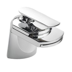 robinet cascade argenté salle de bain