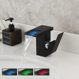 robinet en noir mat