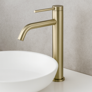 robinet salle de bain moderne en or
