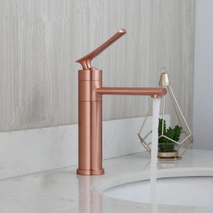 robinet moderne doré rose