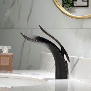 robinet lavabo salle de bain noir