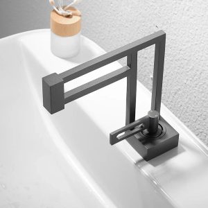 robinet géométrique salle de bain