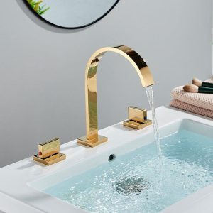 robinet salle de bain doré