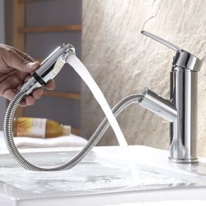 robinet salle de bain argenté