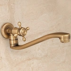 robinet évier doré