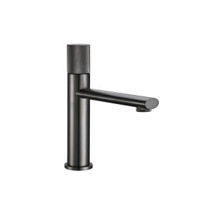 robinet lavabo argenté