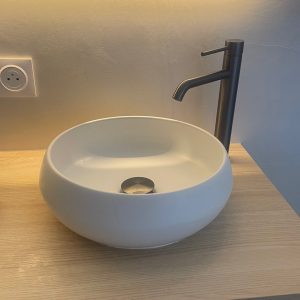 Robinet de salle de bain élégant