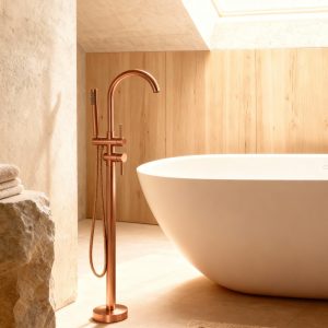 mitigeur sur pied or rose