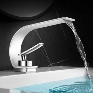 robinet lavabo blanc