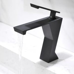 robinet lavabo design noir