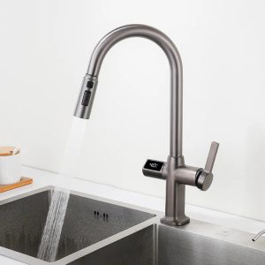 robinet évier cuisine argenté