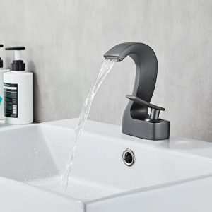 robinet lavabo cygne argenté
