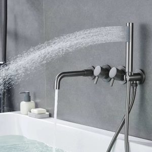 robinet baignoire argenté