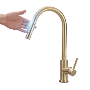 mitigeur tactile pivotant doré