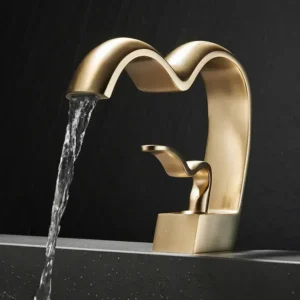 Robinet Expert cascade en laiton luxe vague ondulée