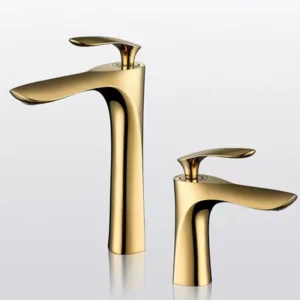 robinet de lavabo doré moderne